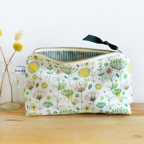 Meadow Mid Pouch