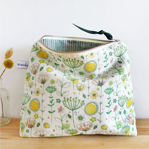 Meadow Tall Pouch