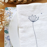 EMBROIDERED WHITE NAPKINS - cow parsley