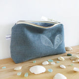 EMBROIDERED LINEN MID POUCH - blue Mussels