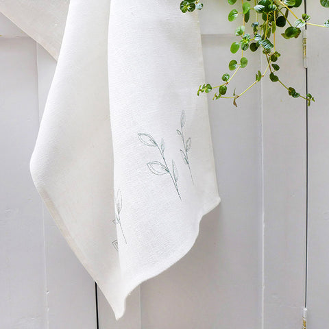 EMBROIDERED LINEN TEA TOWEL - leaves