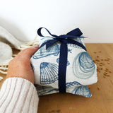 WHEAT HEAT BAG - navy Seashells